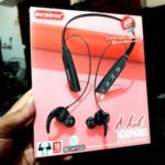 Recrsi RE-NY025 Wireless Bluetooth Neckband Headphones | Waterproof Sports Earphones with Mic, EQ & Long Battery Life - Image 3